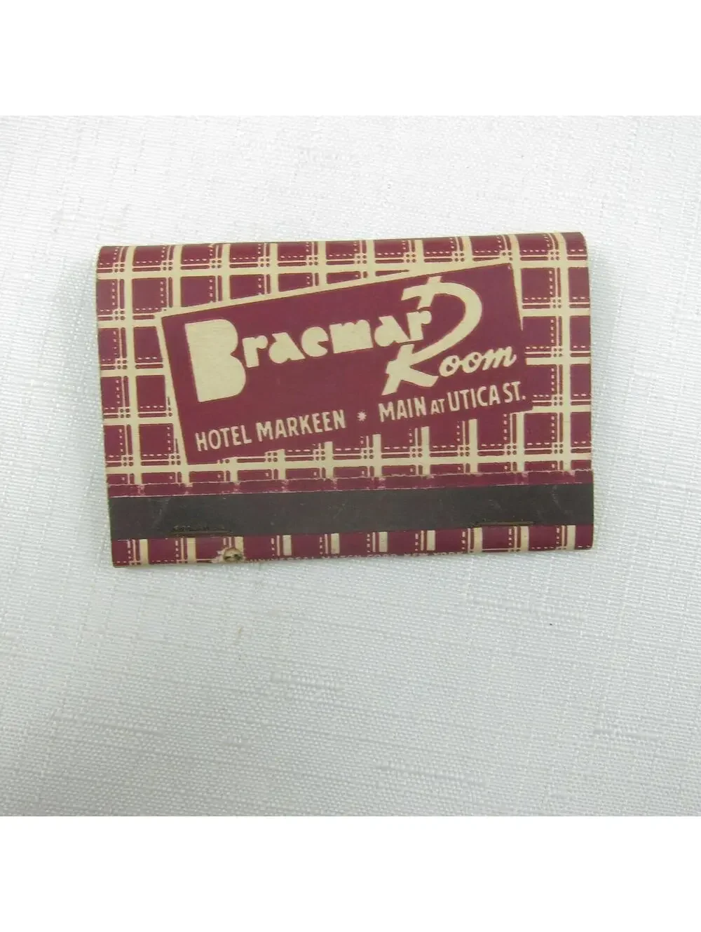 2 Vintage Matchbooks FULL Hotel Worth Fiesta Room, Hotel Markeen Braemar Room NY